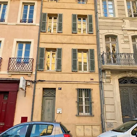 Tresors De La Cathedrale, Maison De Ville Sur 4 Niveaux Narbonne Exterior photo